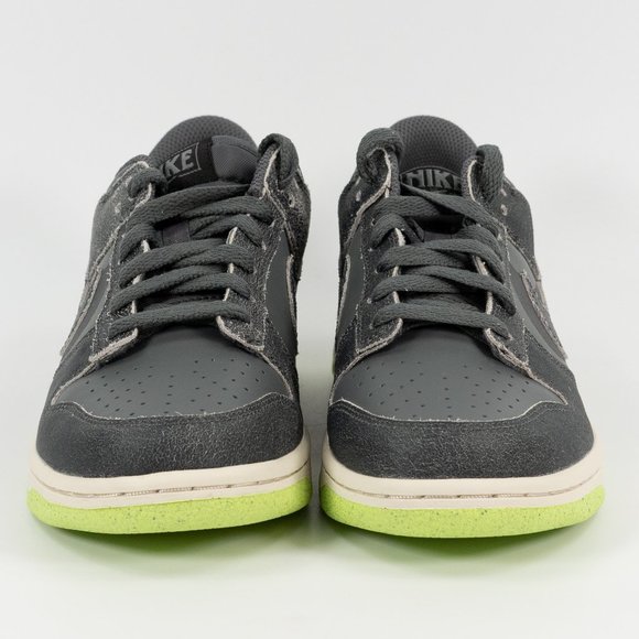 Nike Dunk Low SE 'Halloween - Cauldron' 2022 DQ6215-001 size 7 Youth / 8.5 Women - Picture 6 of 9